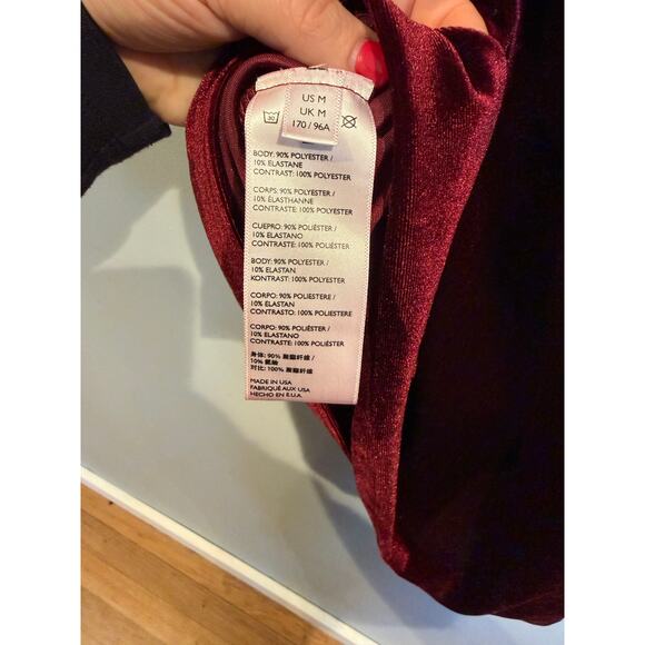 Urban Outfitters Velvet Bodycon Mini Dress Burgundy Size M - Picture 4 of 5